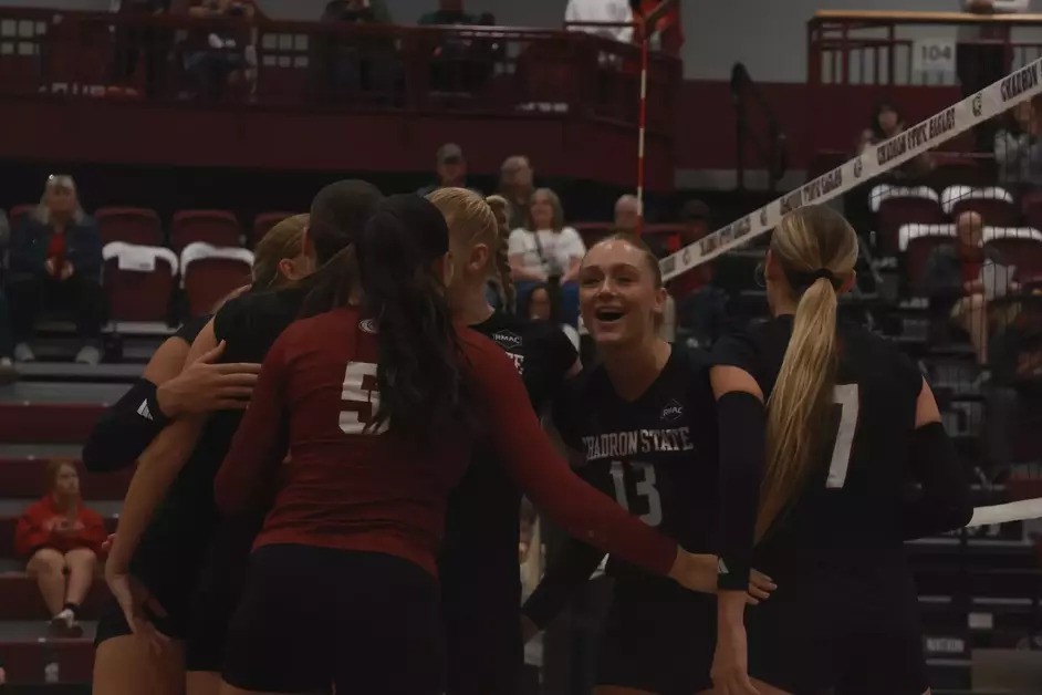 Eagle Volleyball Defeated In Season Opener – KCSR / KBPY